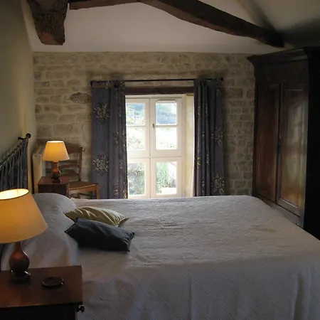 Luxury 18th C Renovated Stone House With Heated Swimming Pool In Countryside Feriehus Blanzay-sur-Boutonne